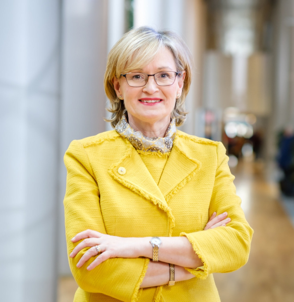 File:Katherine Saunders.png