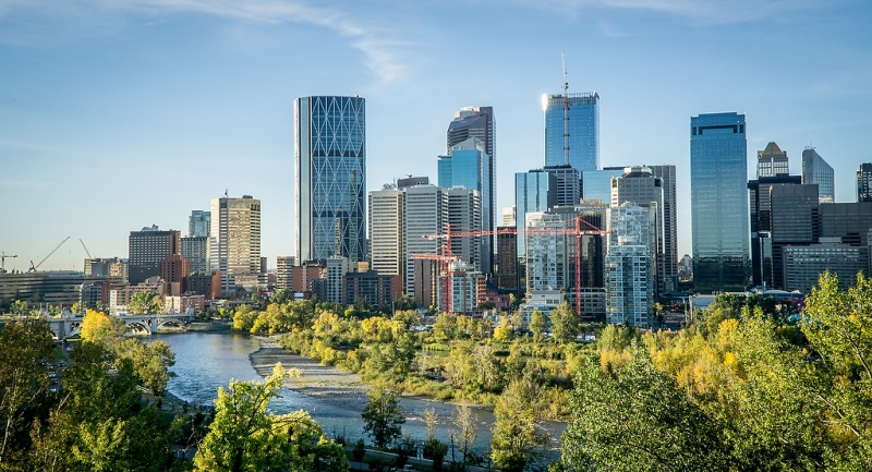 File:Emerald skyline.jpg